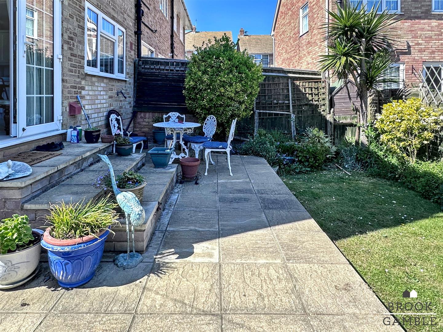 3 Bedroom House. Beechwood Crescent in Eastbourne, East Sussex 19